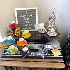 🌺 Blossom with me!  Here’s my small shop of indulgences to nurture your growth!